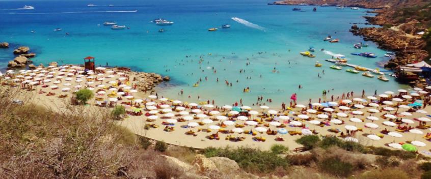 Ένας από τους ασφαλέστερους προορισμούς λόγω των μέτρων για την πανδημία η Κύπρος